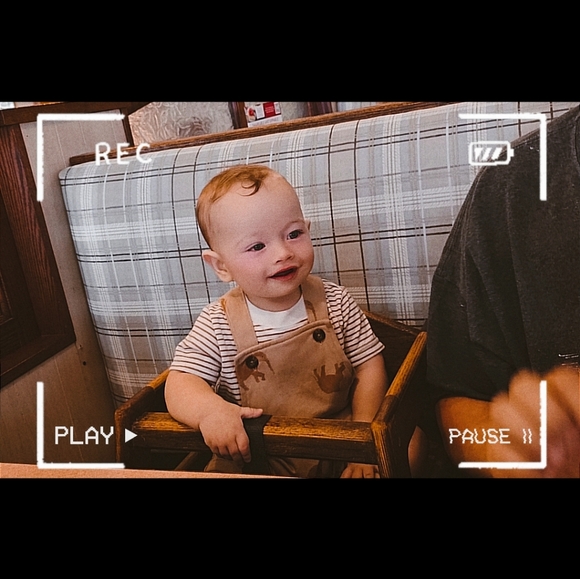 Meet your Posher, Leeanna - Picture 5 of 6